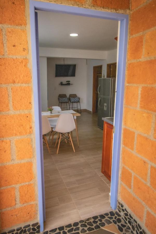 חריקו Apartahotel Villa Carolina 1 מראה חיצוני תמונה