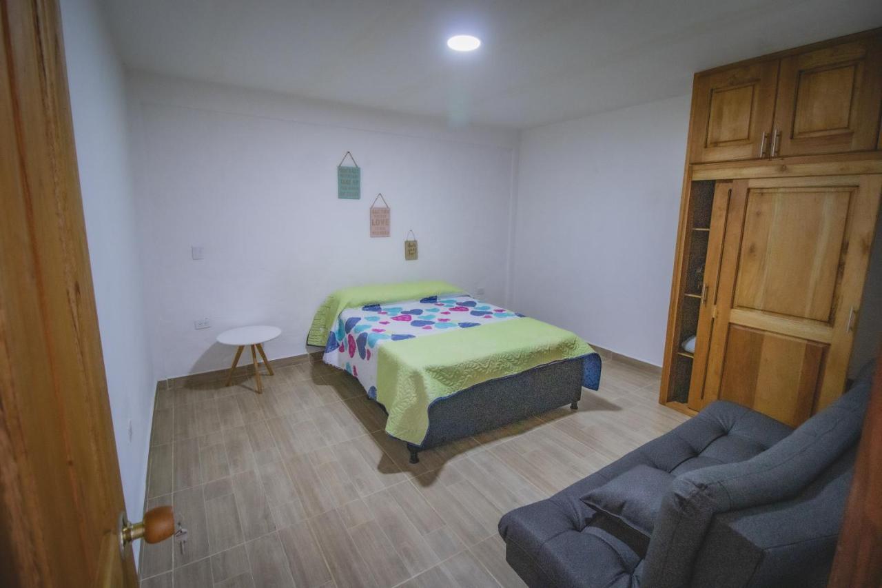 חריקו Apartahotel Villa Carolina 1 מראה חיצוני תמונה